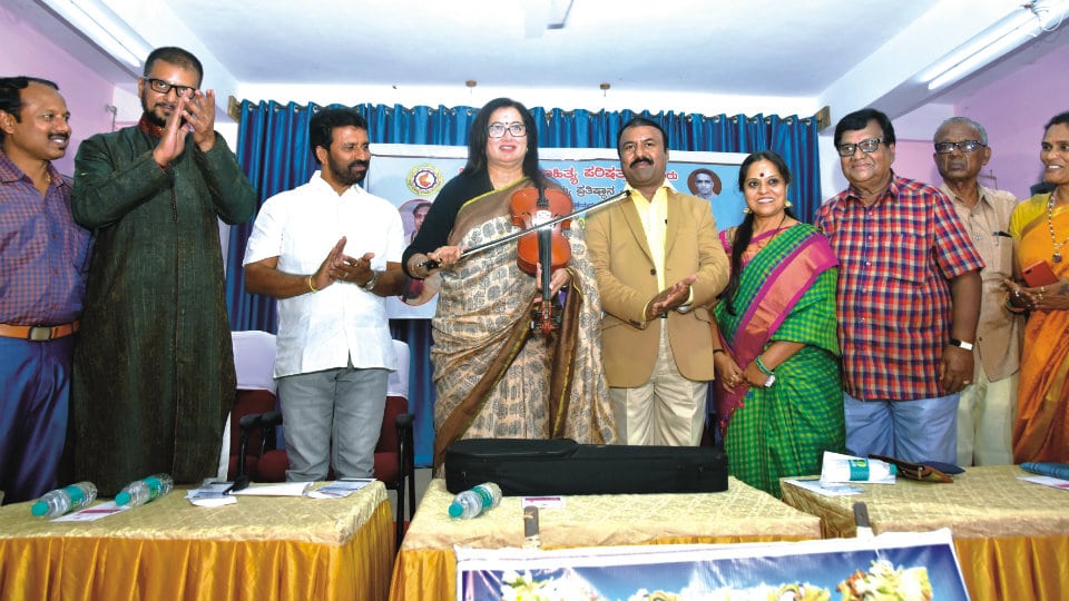 Mandya MP Sumalatha Ambarish recalls her family ties with legendary Piteelu Chowdaiah
