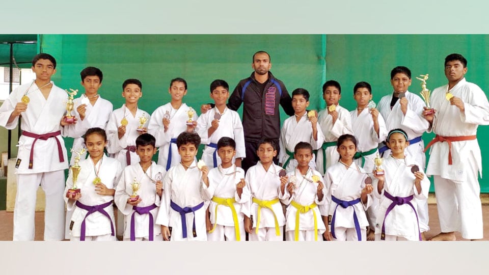 City Karatekas bag medals in National Meet