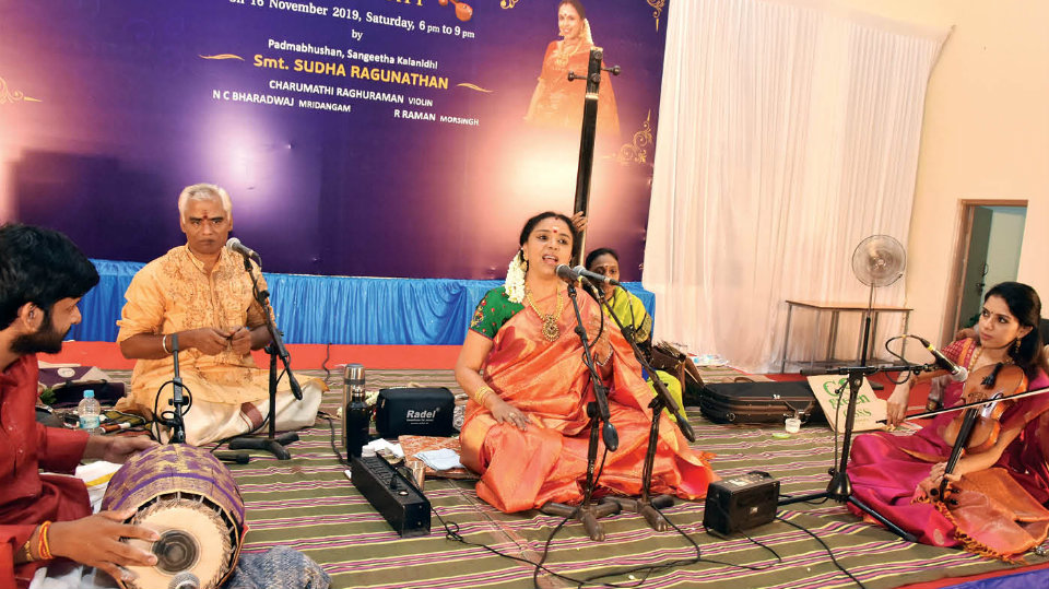 Padma Bhushan Sudha Raghunathan presents B.S. Pandit Memorial Music Concert in city