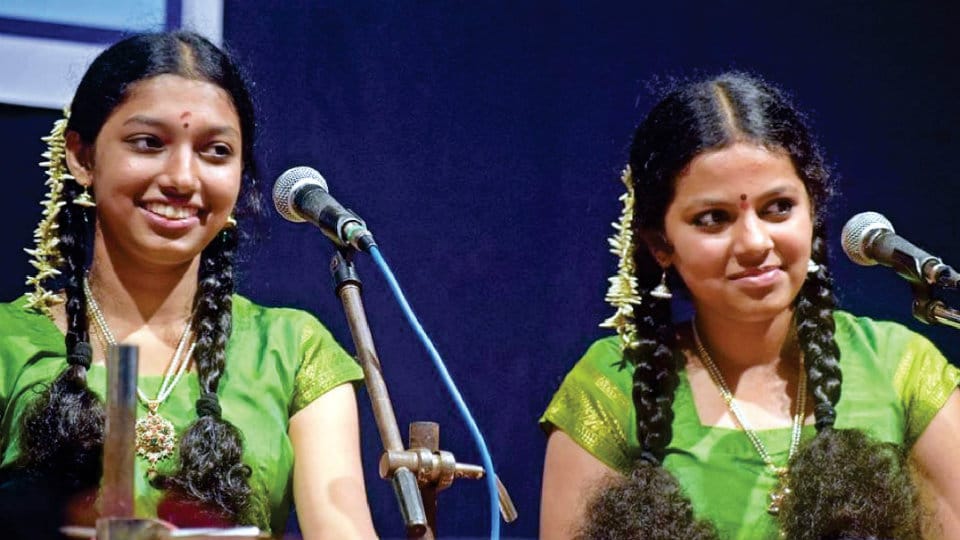 Vidushis Archana & Samanvi to perform at RAAGA