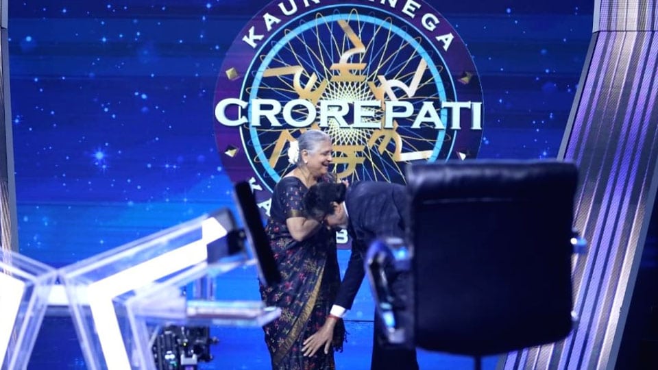 Infosys Foundation Chairperson Sudha Murty in KBC tonight