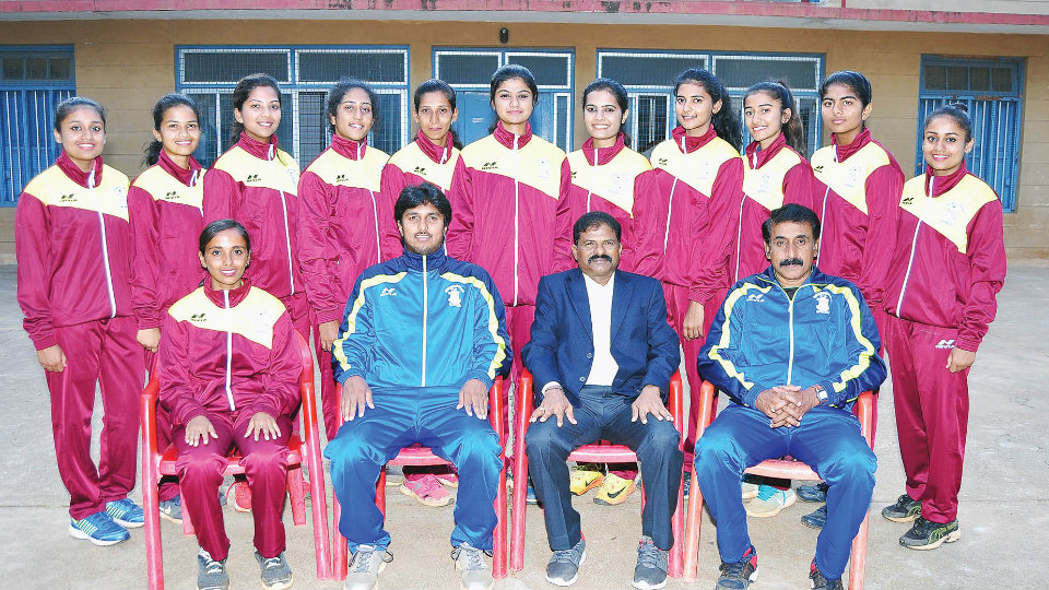 Handball team of Mysore Varsity