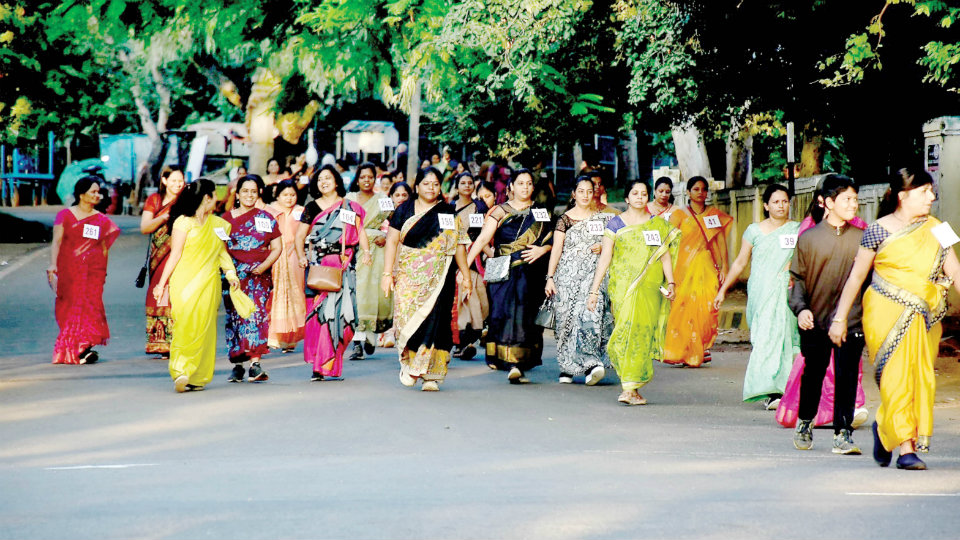 Hundreds of women participate in ‘Saree Walkathon’