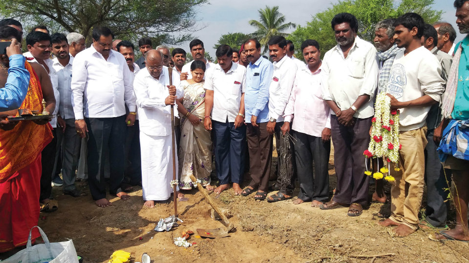 MLA performs bhoomi puja for burial ground development works