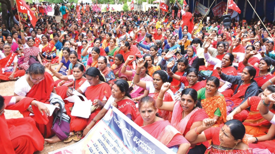 ASHA workers to stage indefinite stir from Jan.3