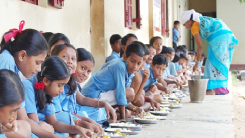 Mid-day Meal workers to take out ‘Bengaluru Chalo’