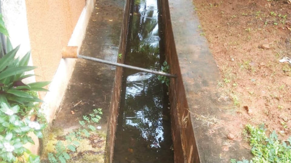 Clean the blocked drain near Apollo BGS Hospital