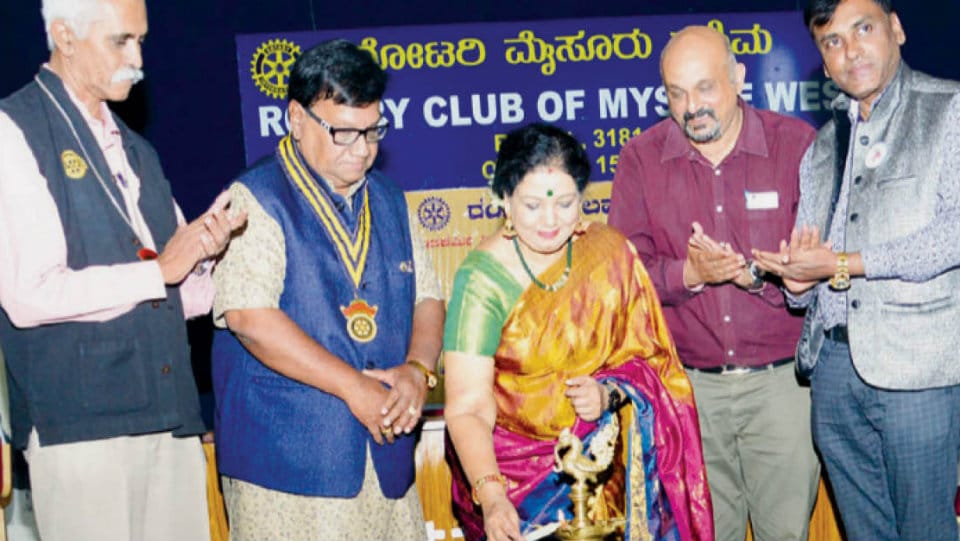 ‘Ranga Geethalahari’ held in memory of renowned theatre artiste Subbaiah Naidu