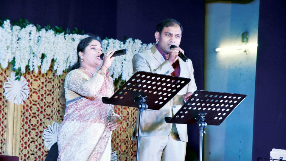 Melodious rendition of old Kannada melodies