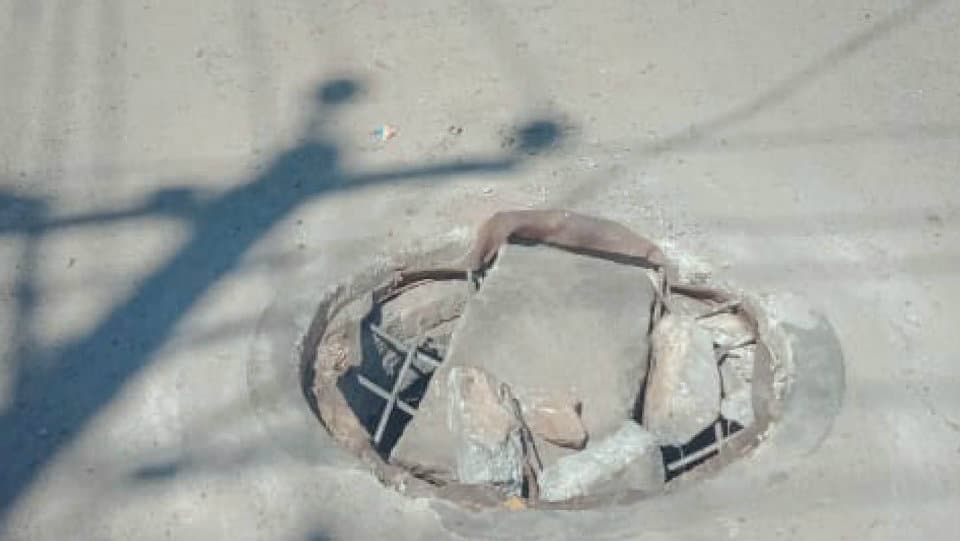 Broken manhole cover posing danger at Nehru Nagar