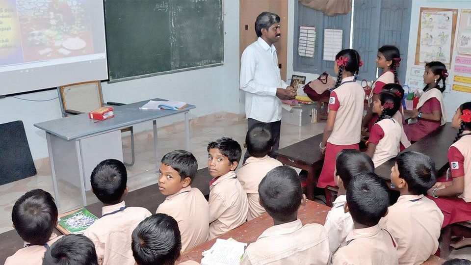 Final exams from 7th to 9th standard postponed