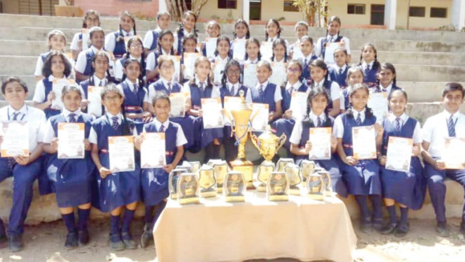 Prize-winners of Suttur Jathra competitions