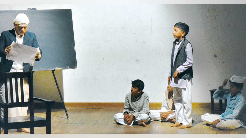 Science drama ‘Nilukada Nakshatra: Ramanujan’ captivates audience