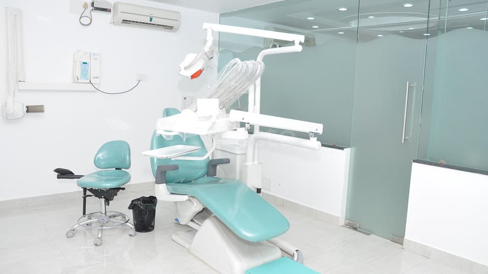 Dental clinics shut till Mar. 31