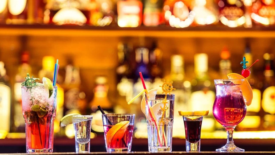 Closure of pubs, clubs exempting bars defies logic, say pub-goers