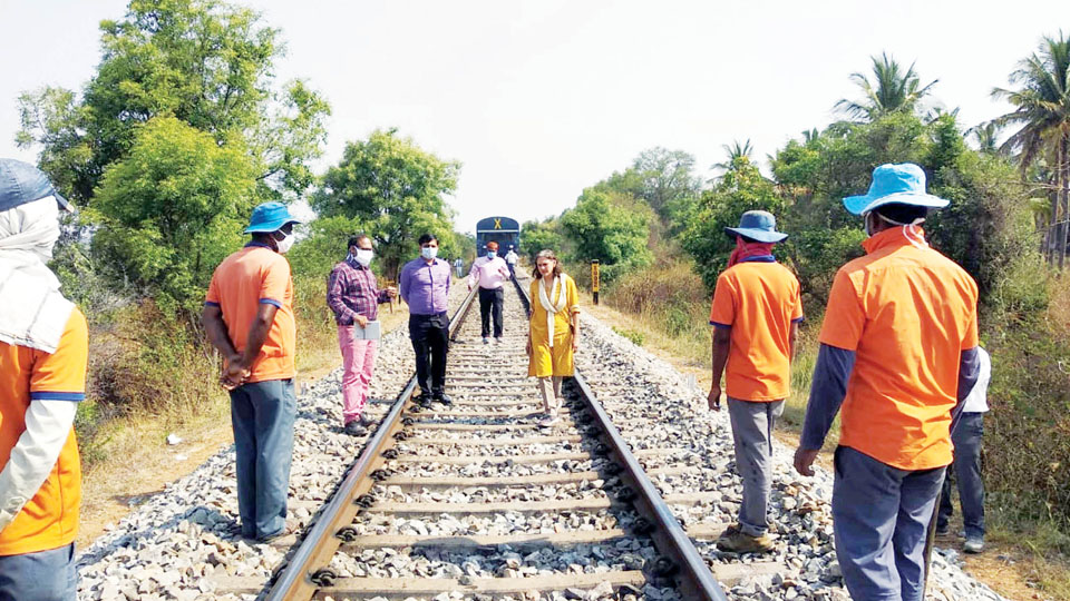 Creating awareness among staff: SWR Mysuru Divisional Railway Manager takes stock of situation