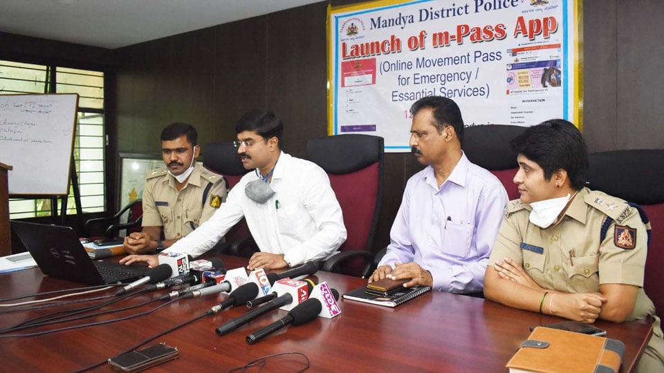 Mandya District Administration launches online M-Pass App