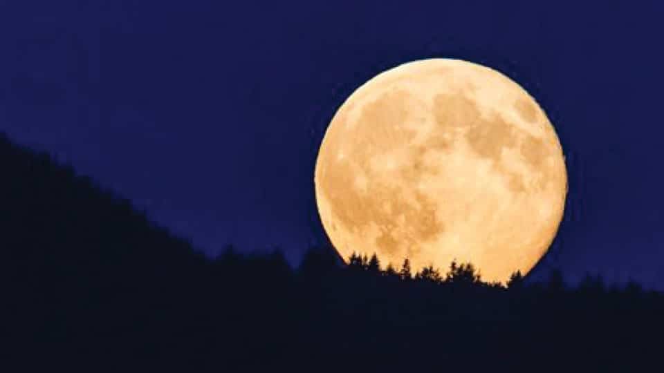 SKYWATCH: Biggest, Beautiful and Brightest Pink Supermoon of the year tonight