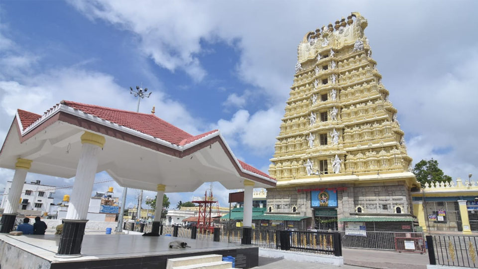 Chamundi Hill Temple to be closed for devotees on Sept. 17