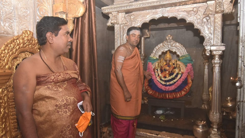 Chamundi Hill and Nanjangud temples to remain closed on weekends and holidays