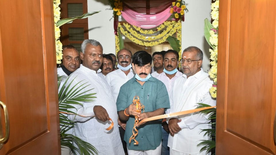 Mysuru District Minister’s Office opens at new DC Office Complex