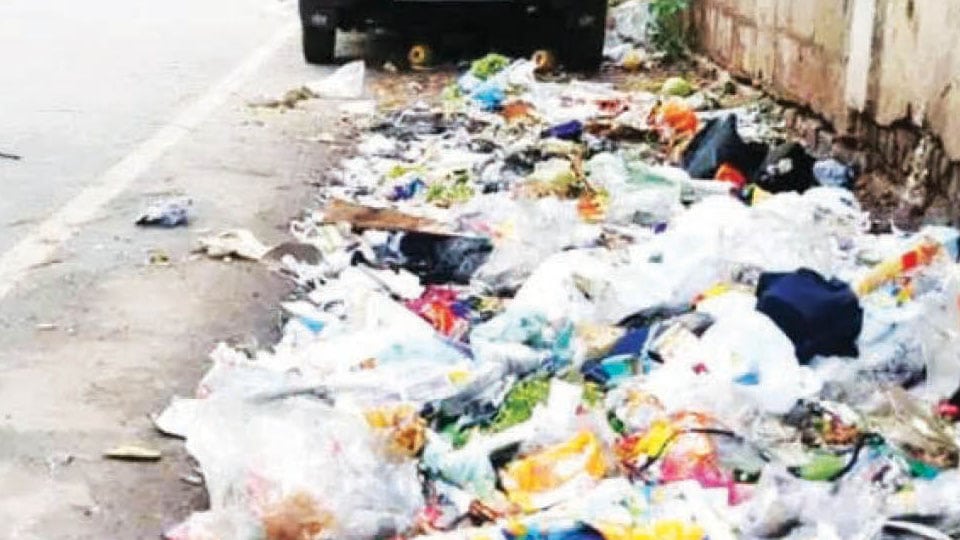 Garbage dumped at Subramanya Nagar needs to be cleared