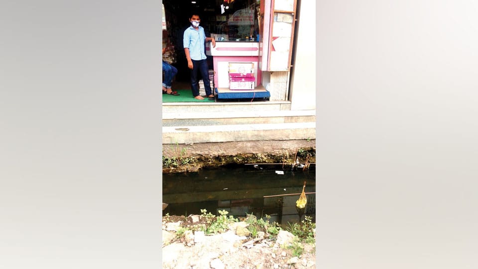 Incomplete drain works hampering business at Shivarampet