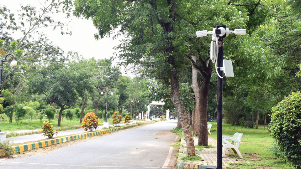 760 CCTV cameras to keep vigil on 200-acre Manasagangothri campus