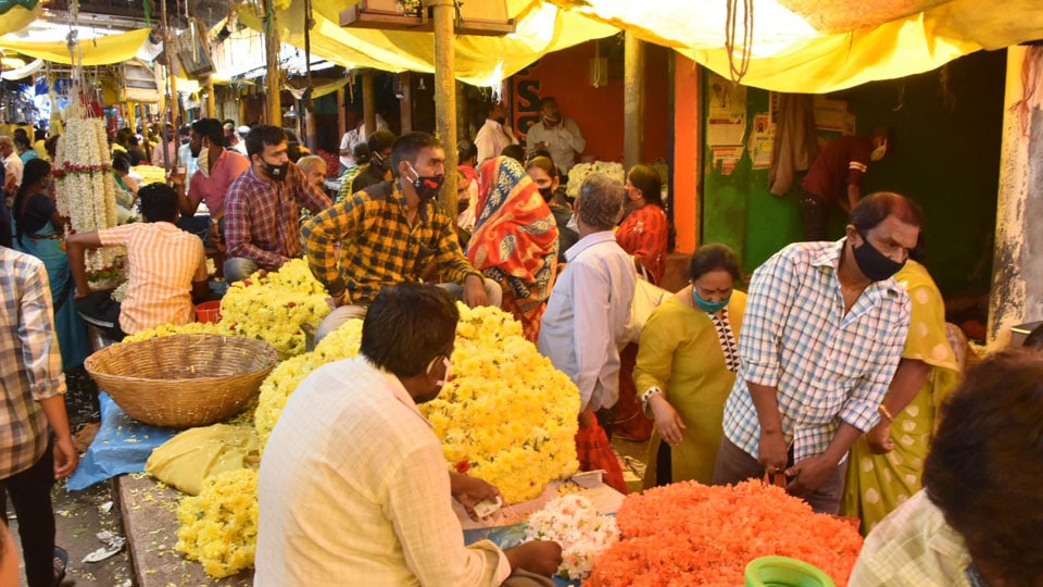 Gowri-Ganesha festival rush: Devaraja Flower Market to be shifted to J.K. Grounds from Aug.19 to 22