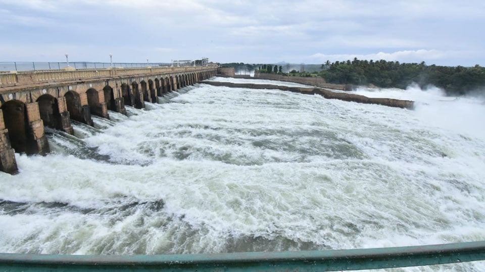 KRS Dam Full: CM likely to offer ‘bagina’ on Aug.18