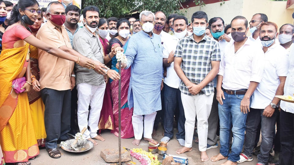 Road works at Rs. 3.15 crore launched