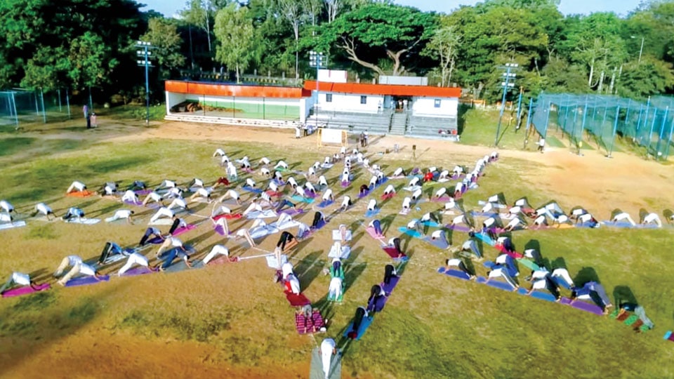 ‘Fit India Drive’ concludes with Mass Yoga