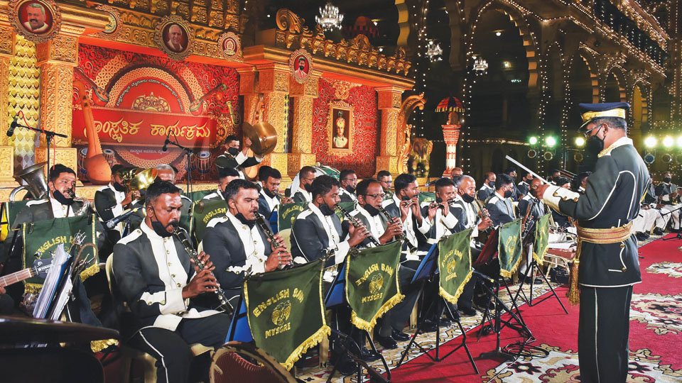 Police Band & Fusion Music at Mysore Palace