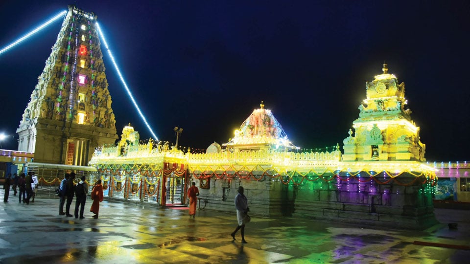 Devotees can visit M.M. Hills Temple during Deepavali