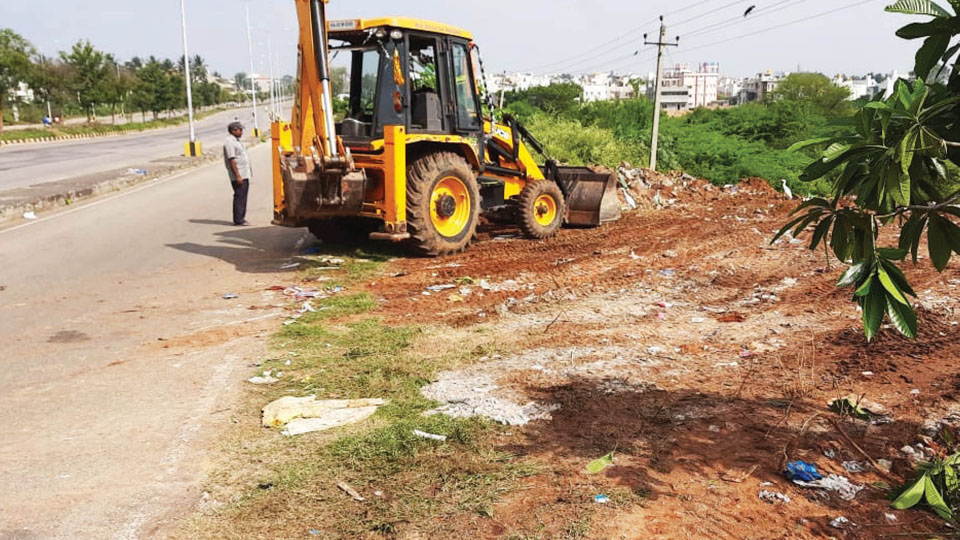 MUDA clears construction debris dumped on Ring Road