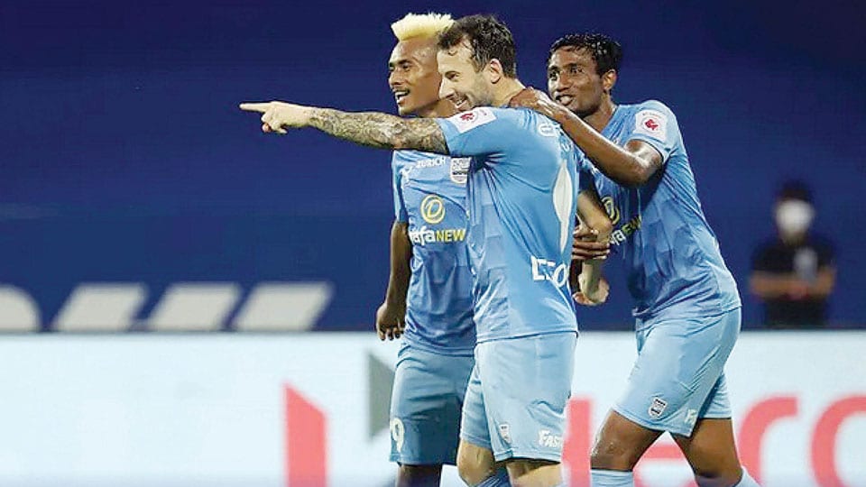 Hero Indian Super League 2020-21: Le Fondre & Boumous shine as Mumbai City beat East Bengal