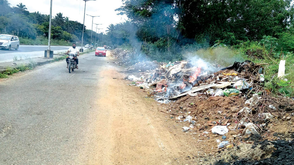 Man arrested for dumping garbage on Ring Road side