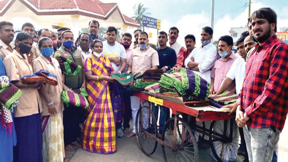 Women’s Commission Chairperson launches distribution of blankets to needy