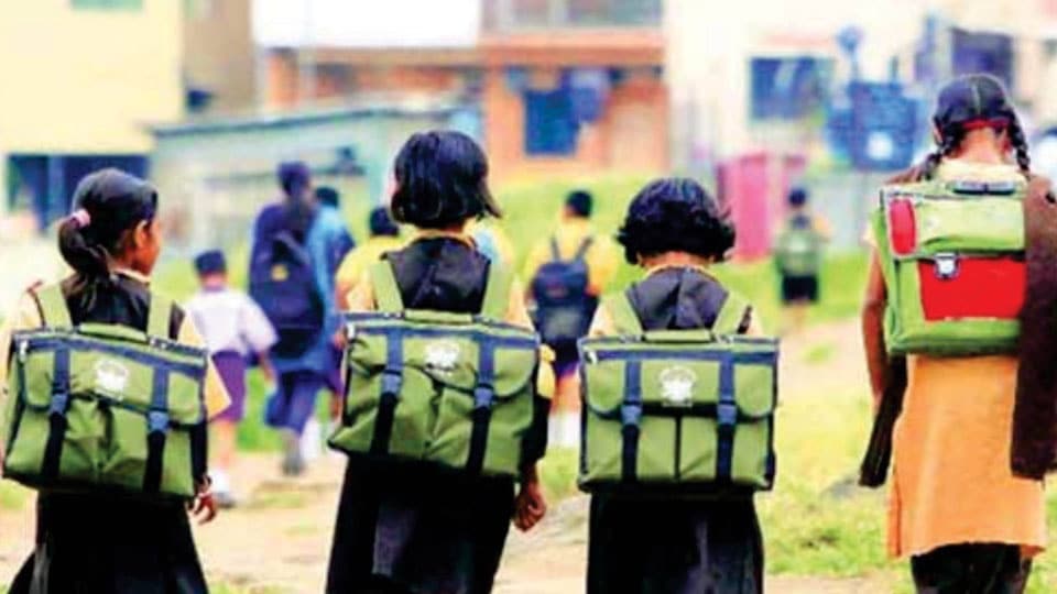 ‘Grama Shikshana Pade’ to enrol students  who stayed out of Schools due to COVID