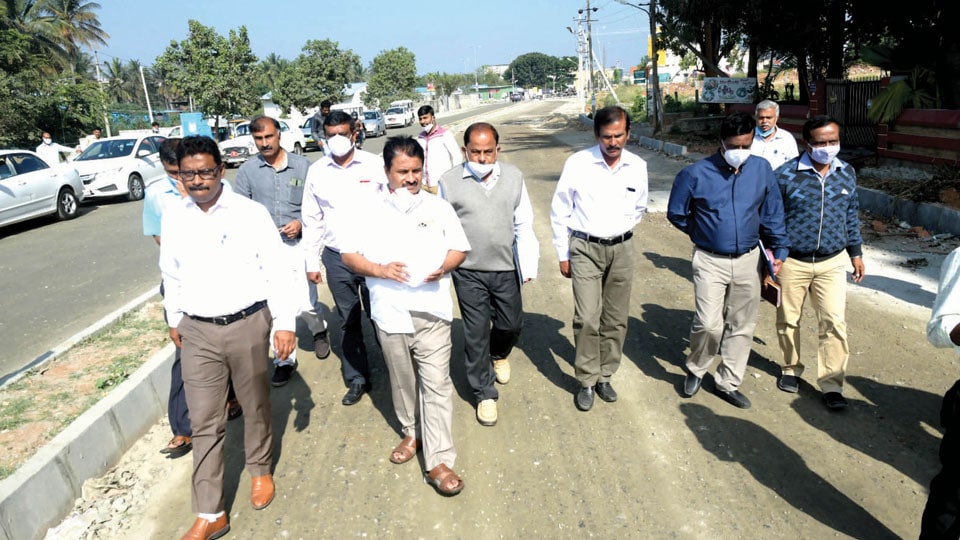 MUDA Chairman Rajeev inspects ongoing works
