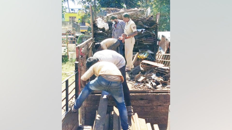 Railway lines smuggled along with scrap materials