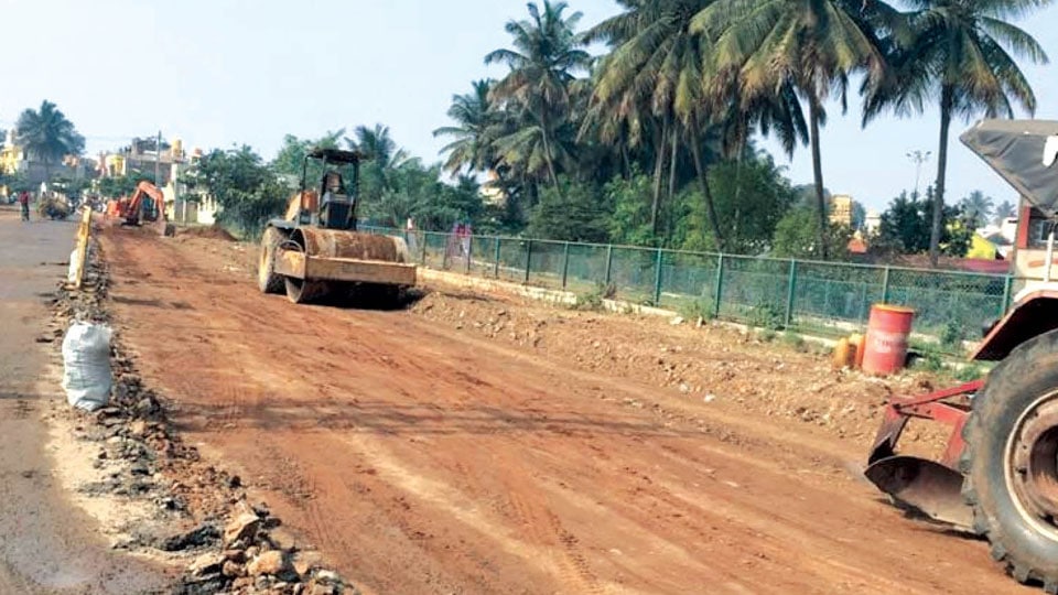 MLA asks officials to expedite road reconstruction works
