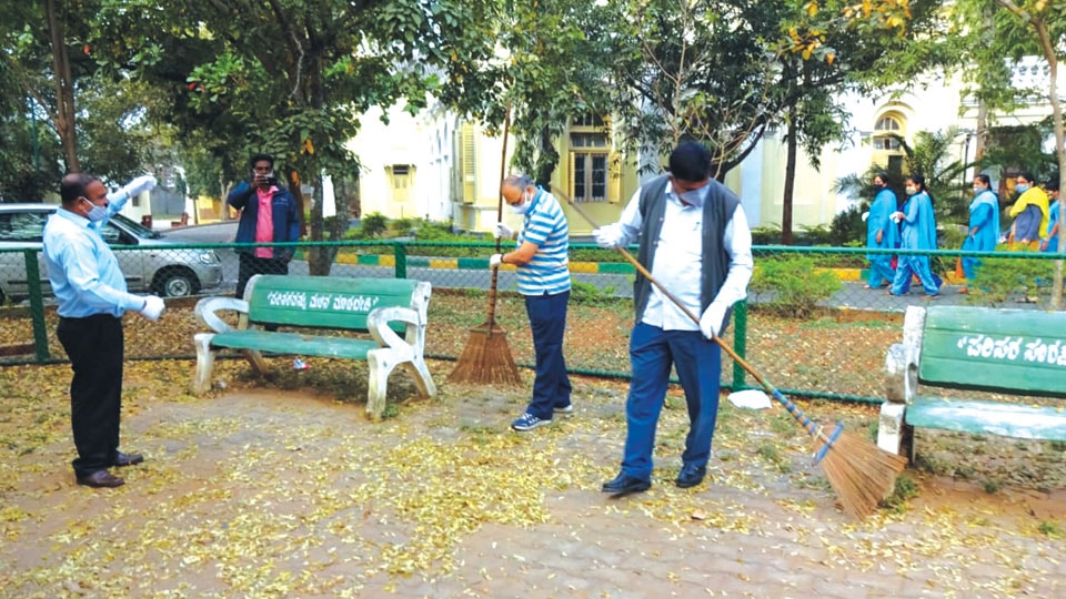 Rashtriya Swachhata Diwas held