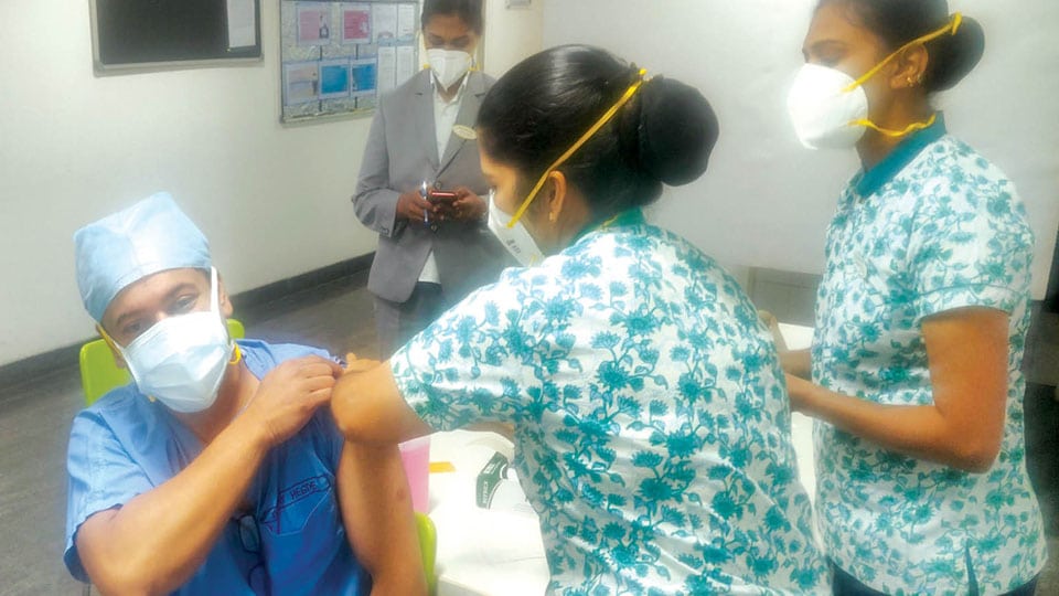 Frontline warriors of Columbia Asia Hospital administered COVID vaccine