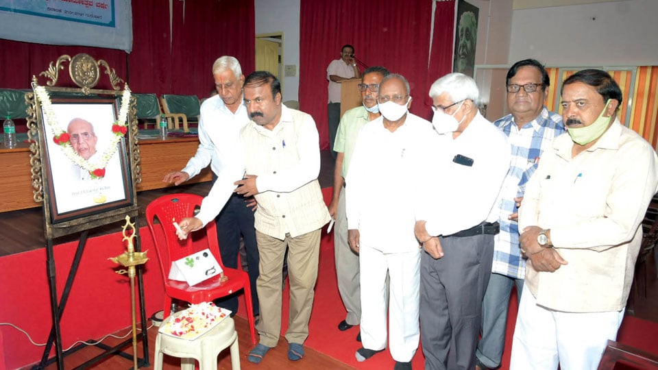 Science Writer Prof. Laxmanrao remembered