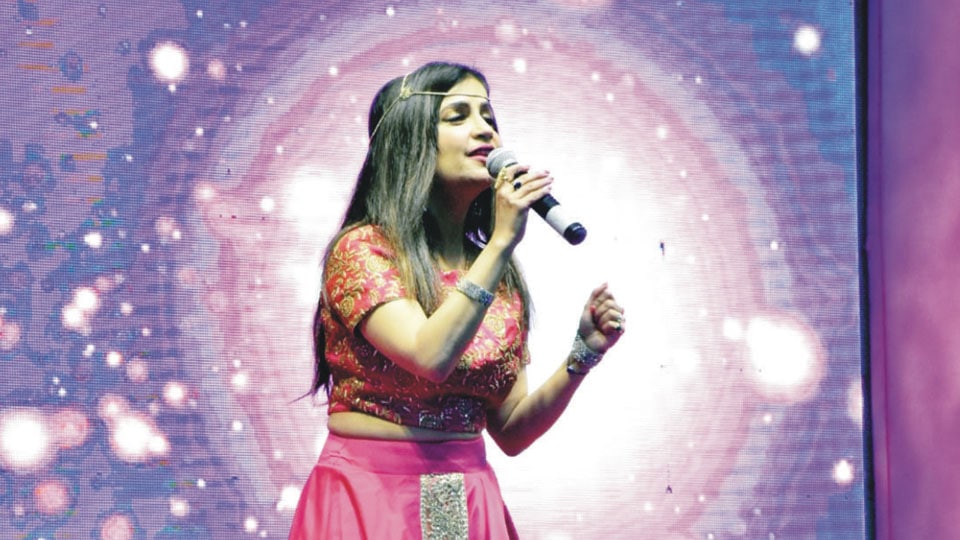 Hunar Haat venue reverberates with Bollywood hits