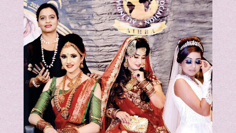 Seminar on ‘Bridal Makeup’ held