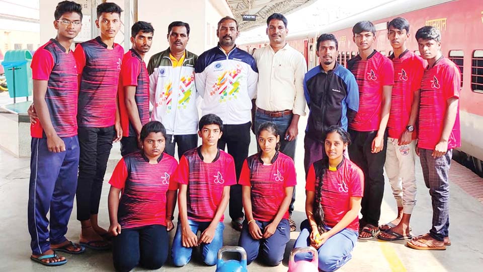 Kettlebell Lifting Championship: State team leaves for Jaipur