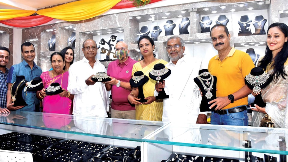Lalithaa Jewellery opens in city
