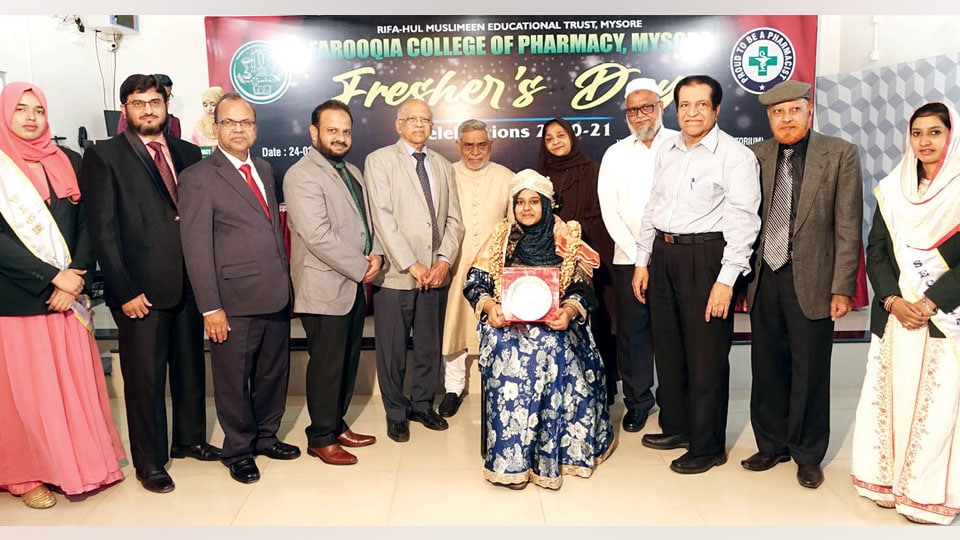 Gold Medallist Dr. Safiya felicitated